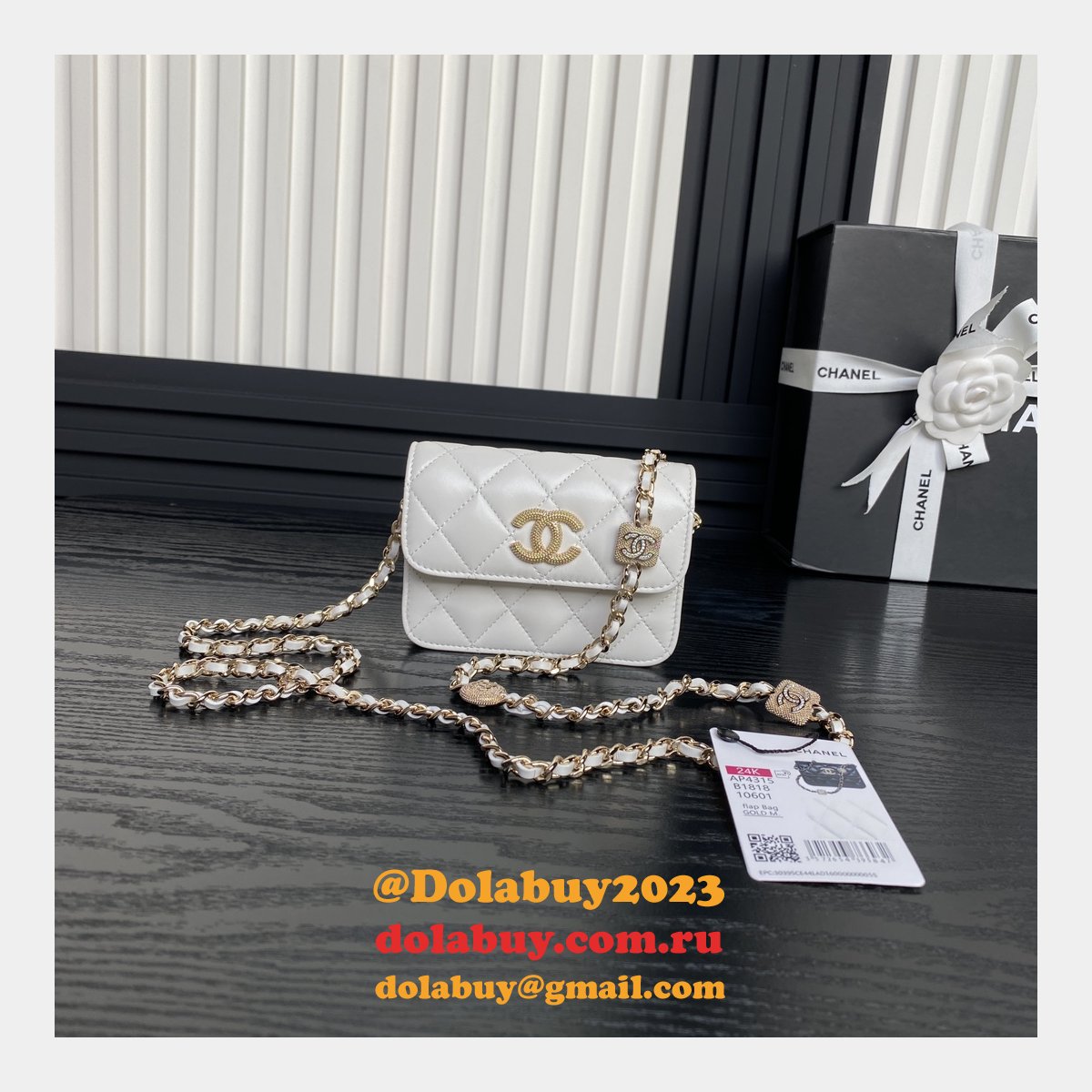 Designer Replica Clutch With Chain AP4315 Bag