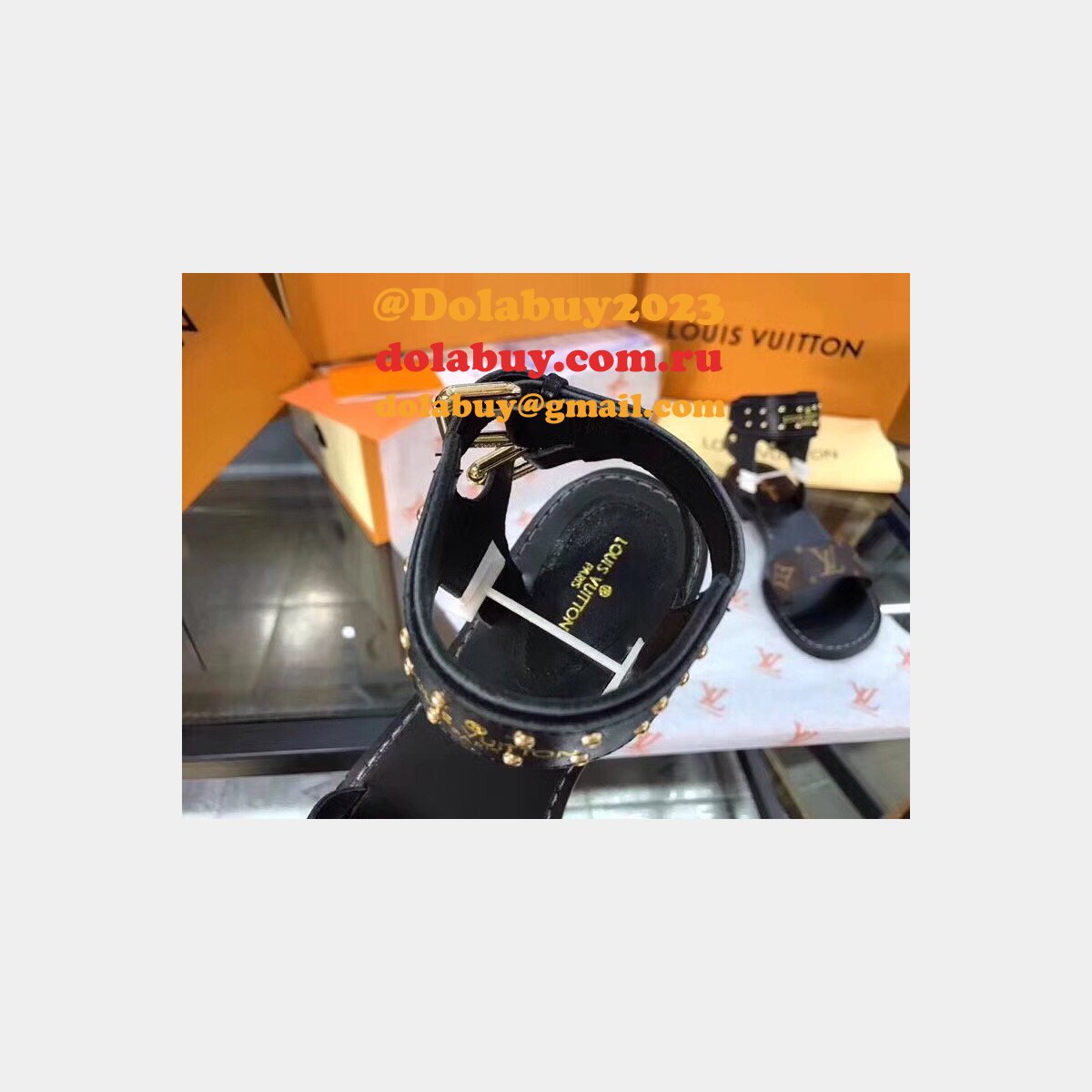 Louis Vuitton Sandals 003