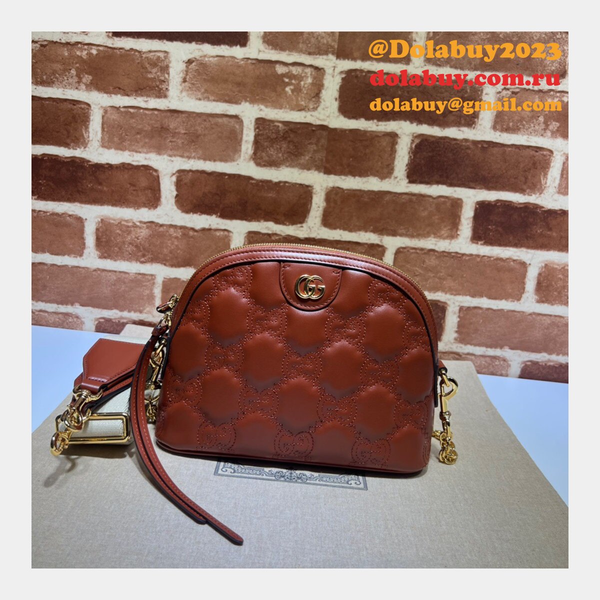 G*u*i luxury 702229 gg matelassé leather shoulder replica bag