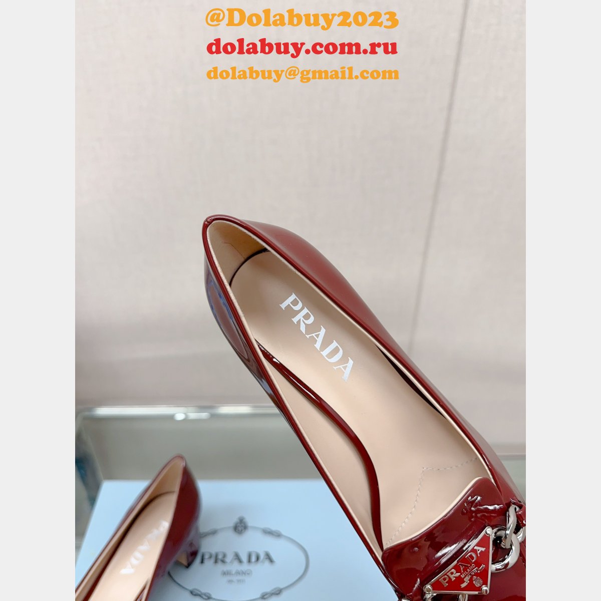 Wholesale Prada CHEAP SALES ONLINE square toe shoes