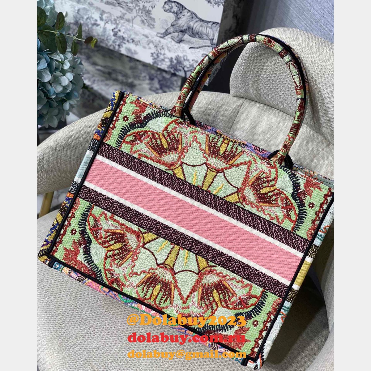 Christian Dior Replica CD Book Tote bag