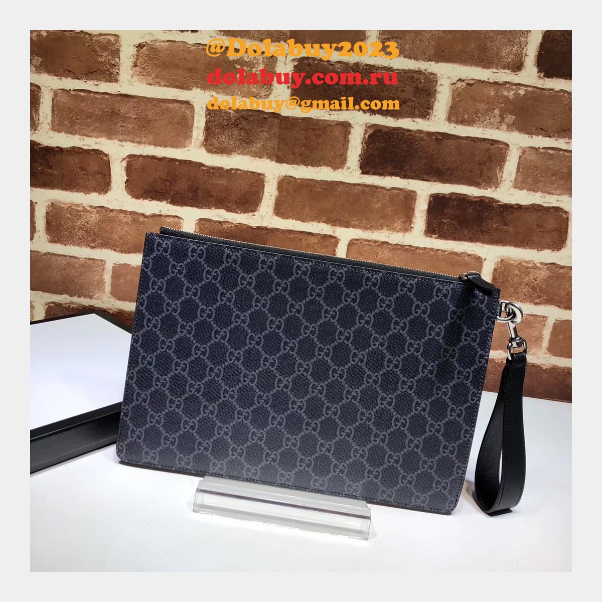 Gucci Best GG Supreme 473904 Bestiary Pouch With Bee