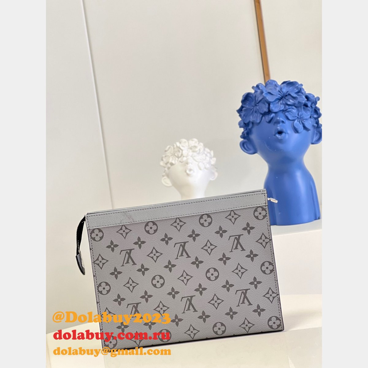 Louis Vuitton Fake Travel M30840 Pochette Voyage MM K45