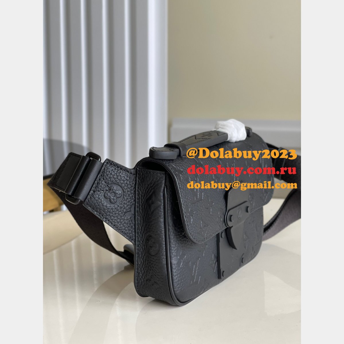 Louis Vuitton Knockoff S Lock Sling Bag Taurillon M58487 Black Bags