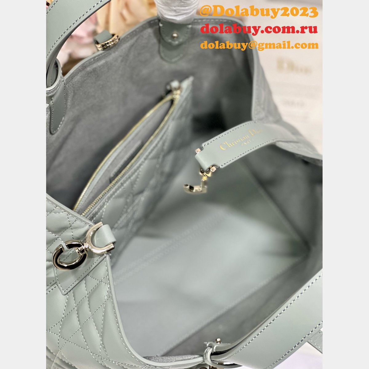 Discover Perfect Brand Replicas Dior CD Lock Toujours 1188/2823 Bag