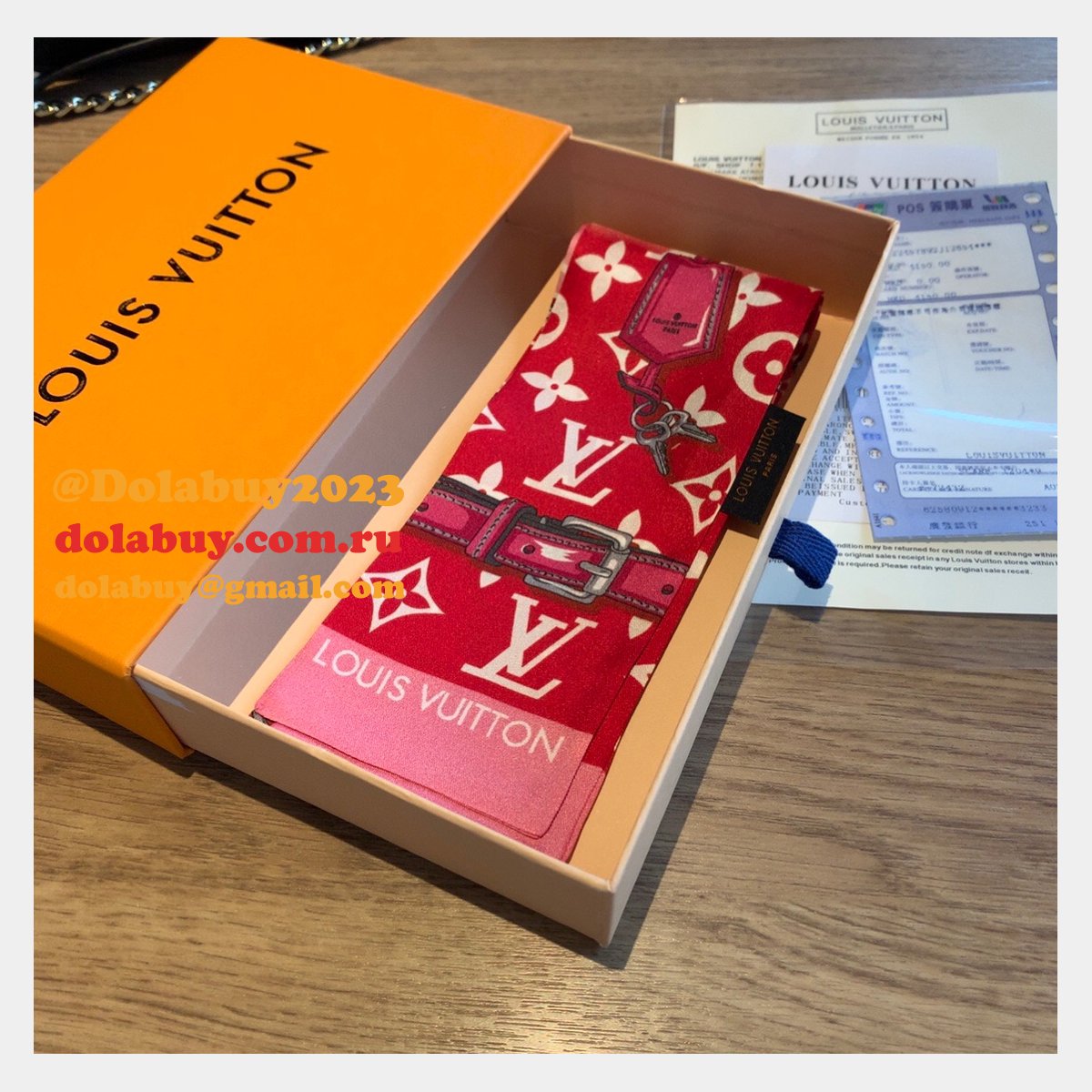 Top Quality Louis Vuitton Monogram Scarves