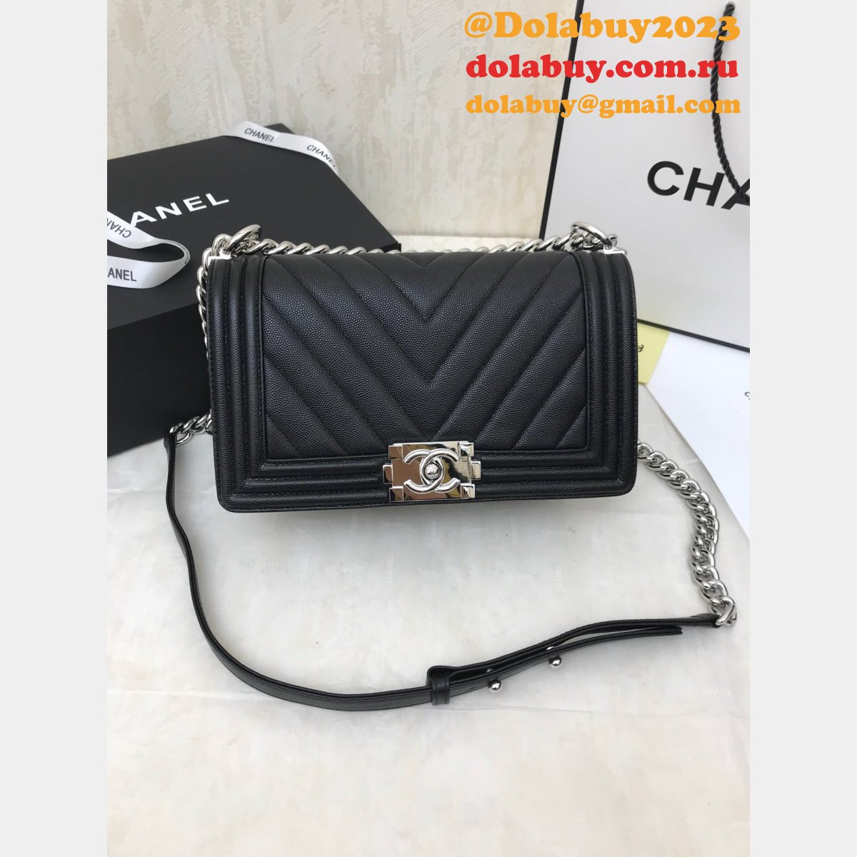 Buy top Replica CC V Le Boy Handbag caviar leather 25cm