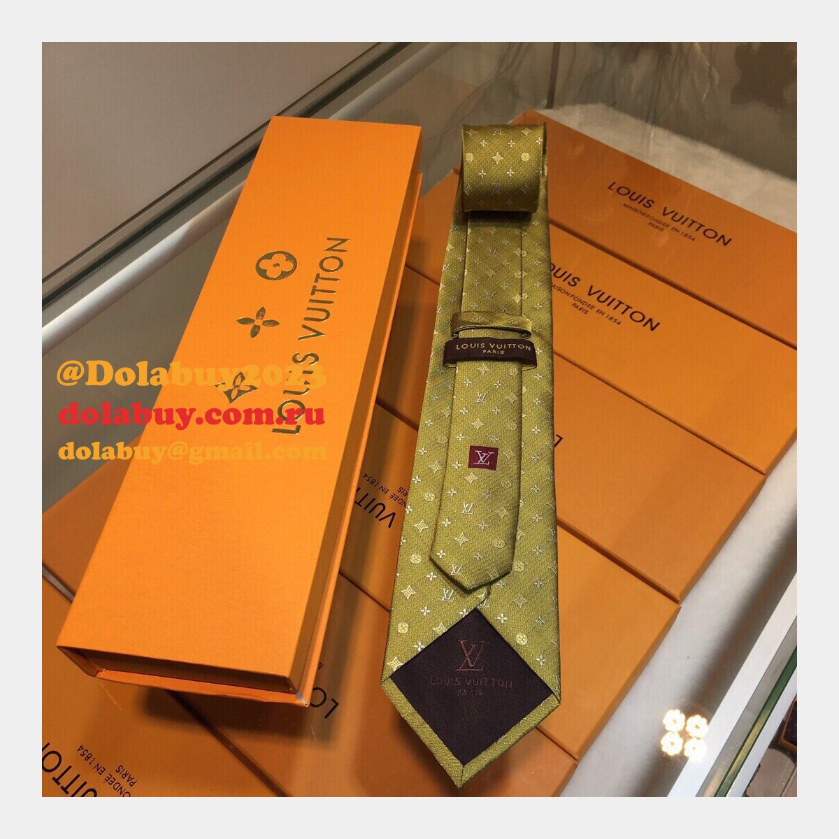 Louis Vuitton Monogram Classic Jacquard series Tie