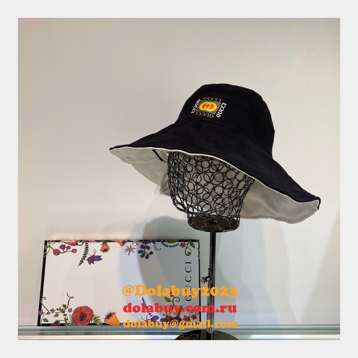 Fake Gucci Wearable on both sides hats