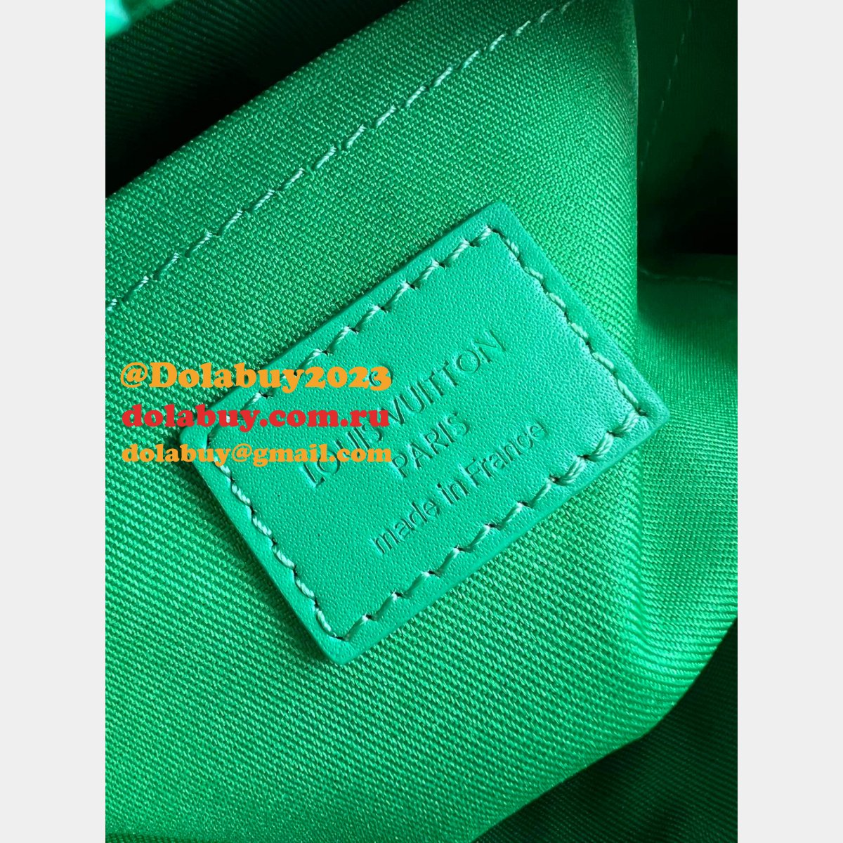 UK Louis Vuitton Replica M20904 S Lock Messenger Bags