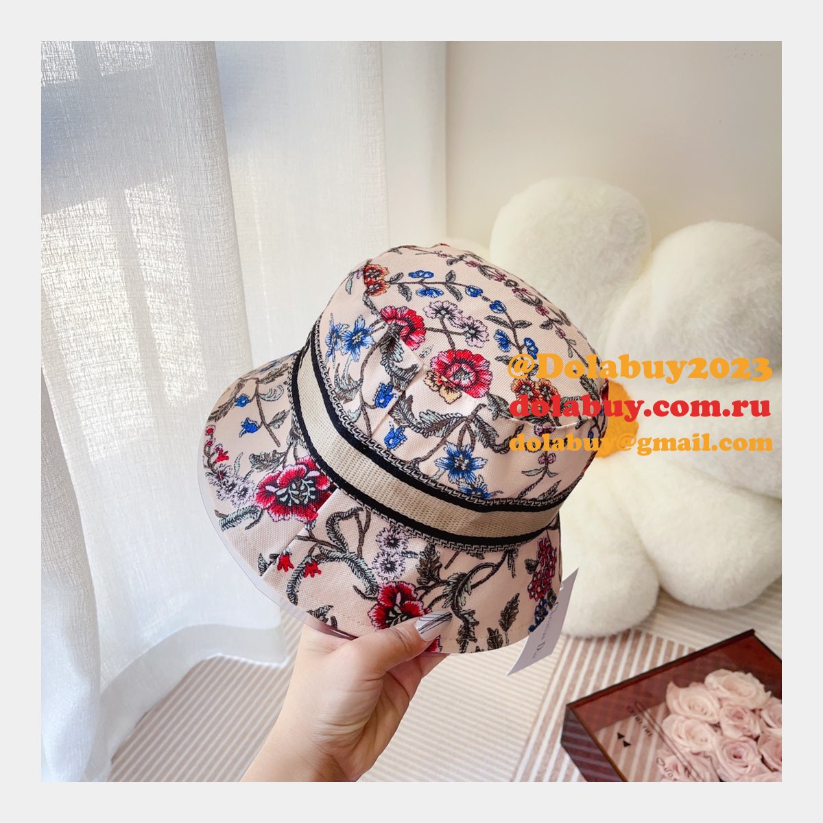 Best Christian Dior Colorblock bow Fisherman hat