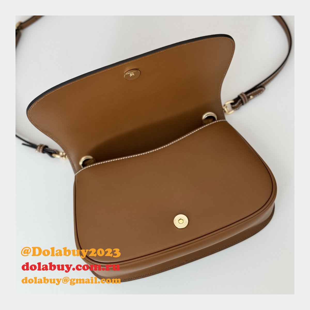 Gucci Luxury Blondie Shoulder Top Handle 815714 Replica Bag