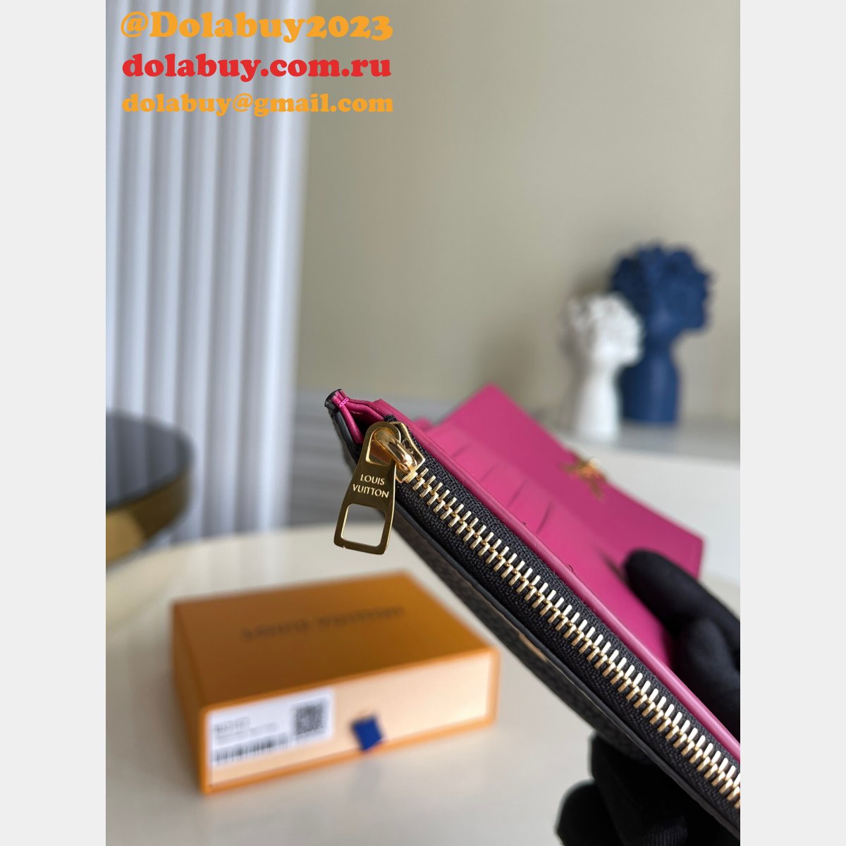 UK Louis Vuitton Best M62157 Capucines Wallet Luxury Taurillon Leather