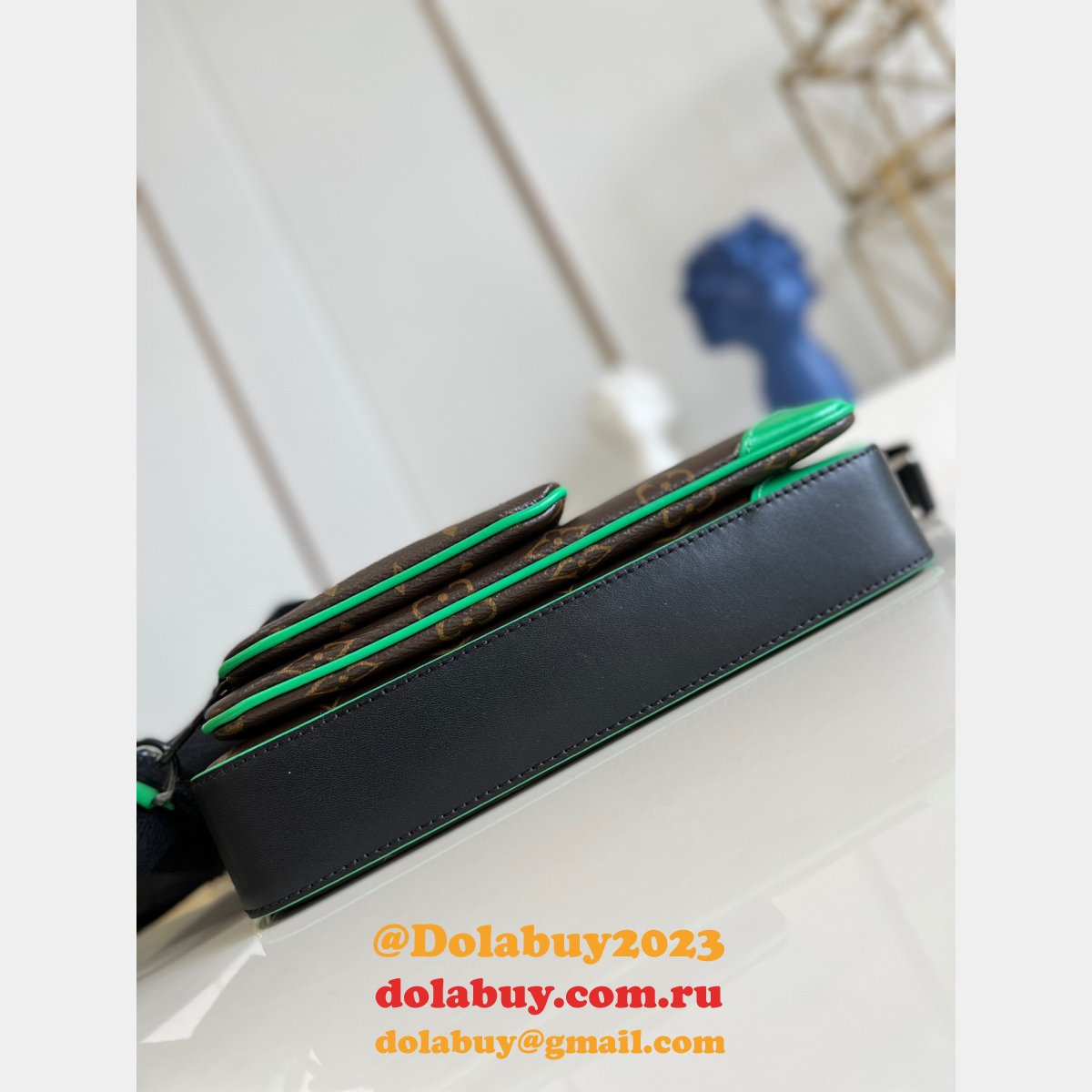 Louis Vuitton 7 Star Replica M46266 Trio Messenger Bags