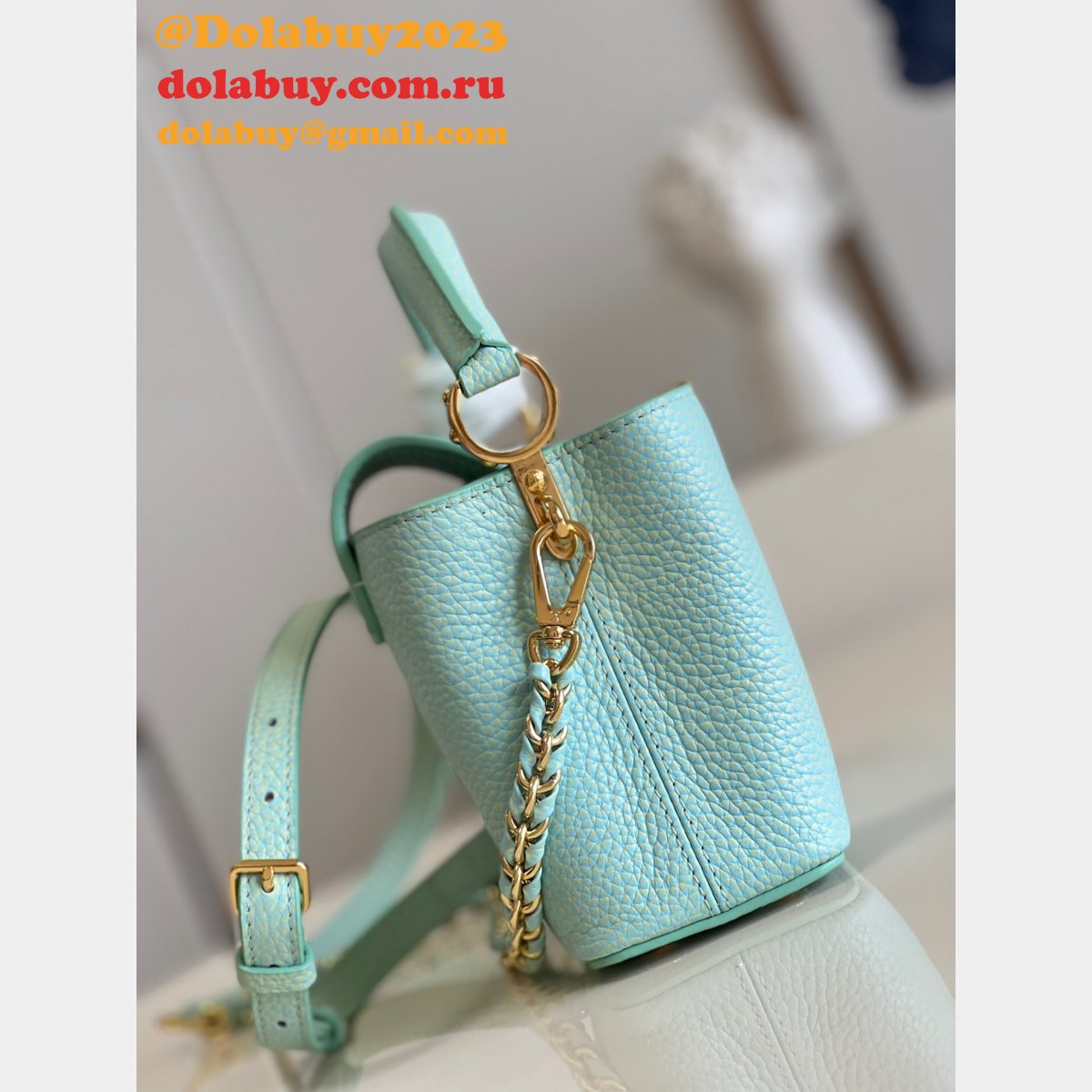 Fashion Shop Louis Vuitton Replica M59868/M59850/M20841 Capucines