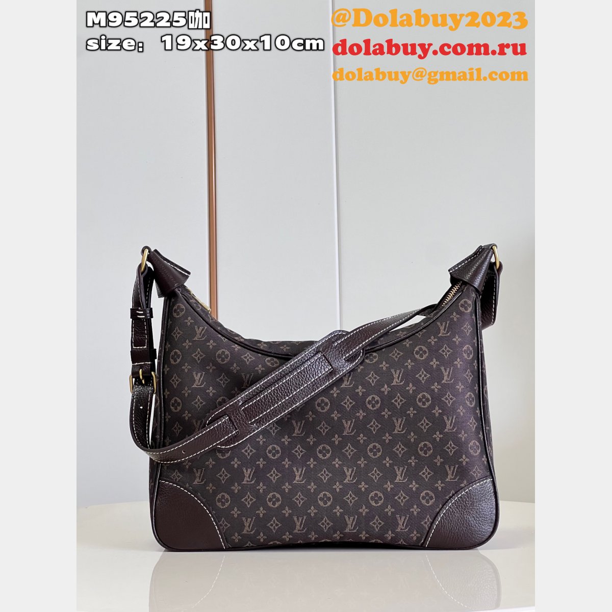 Louis Vuitton Replica Monogram M95225 Boulogne Shoulder Bag