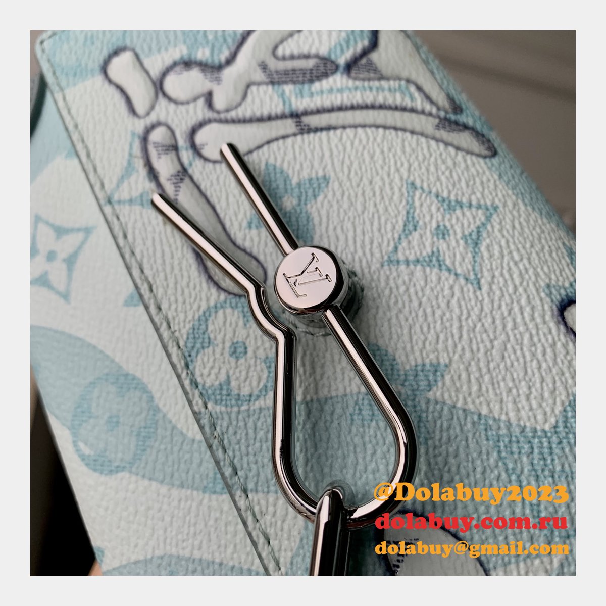 Steamer Wearable Wallet M22637 Louis Vuitton UK Knockoff Bag