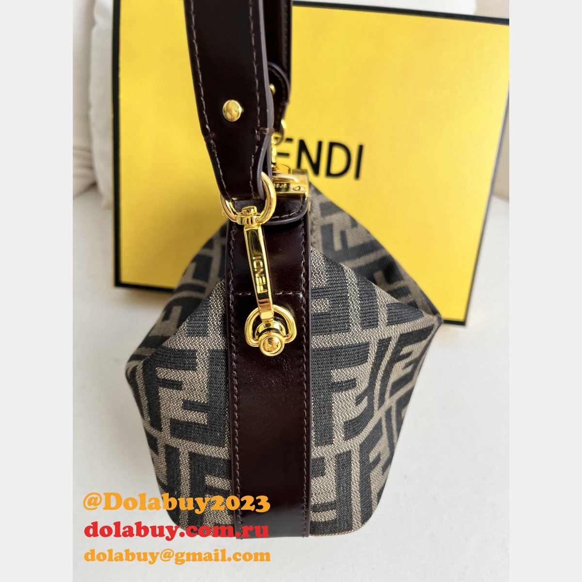 Top Quality FENDI Wholesale lunch HADNBAG