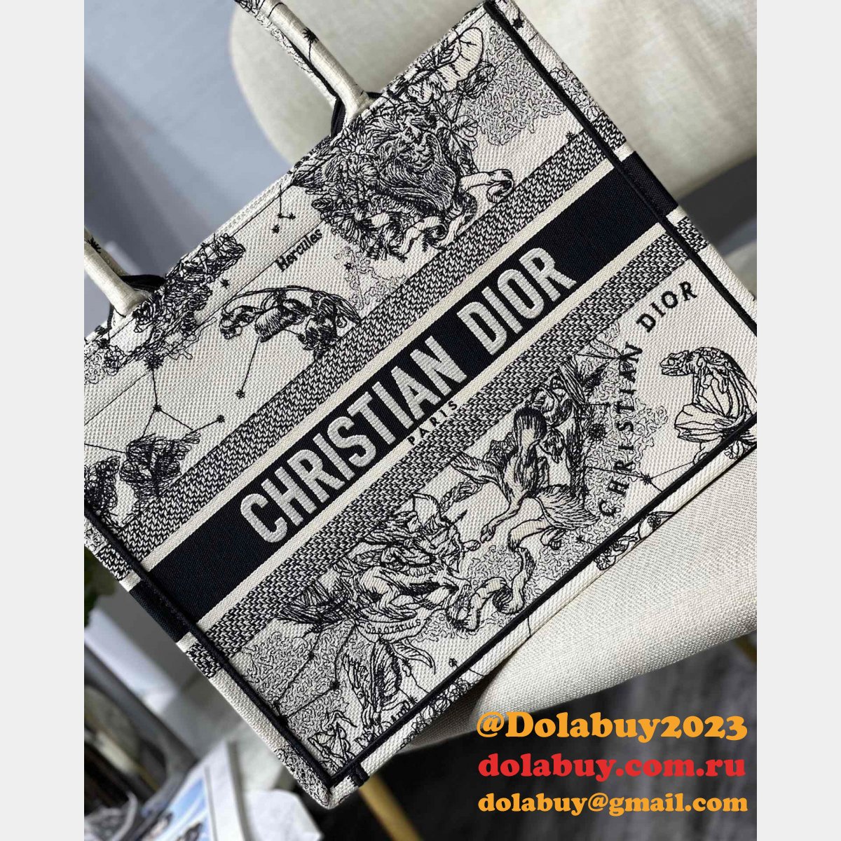 2022 AAA Replica uk 1st Copy Christian Dior CD Book Tote