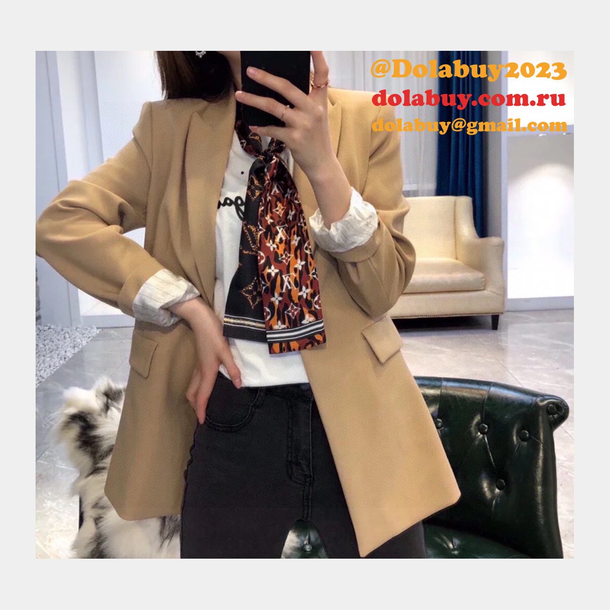 Louis Vuitton Luxury scarf for Sale Women