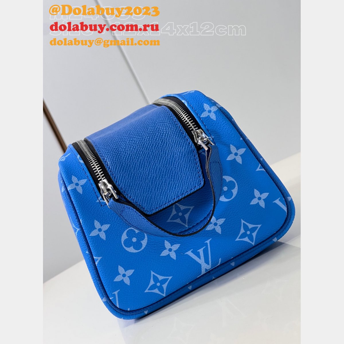 Fake Dopp Kit Taigarama M31013/M31037 Men Louis Vuitton Travel Perfect Bag