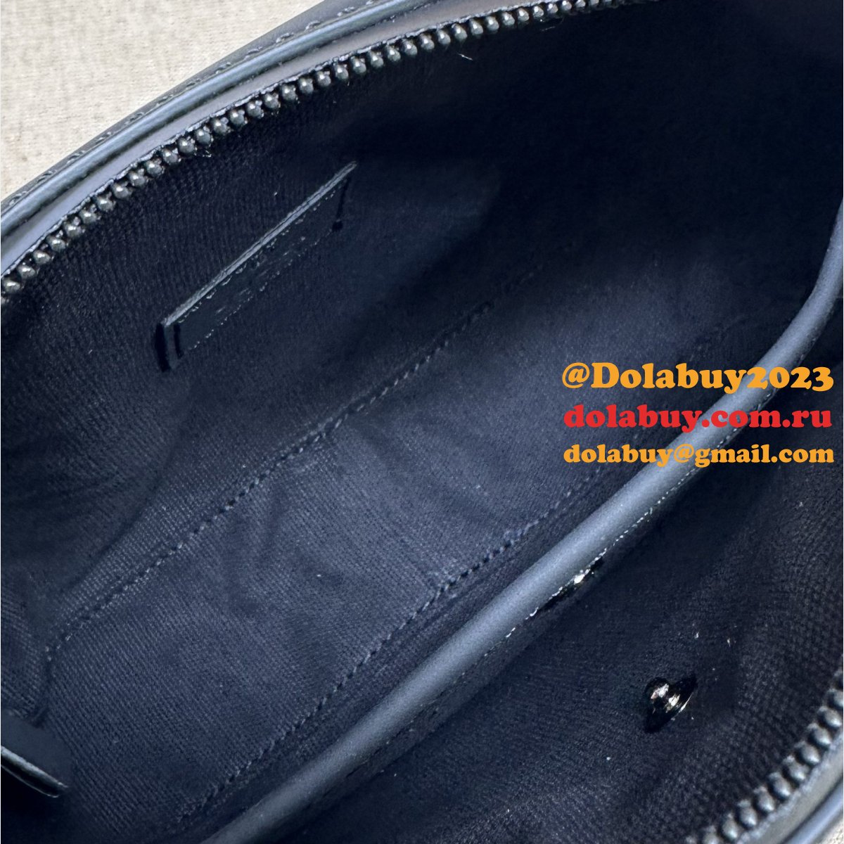 Gucci 1:1 GG Rubber-effect 771321 Shoulder Black Replica Bag