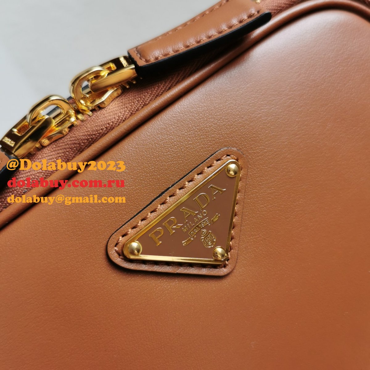 Prada 1BH203 Saffiano Leather Replica Envelope Best Bag