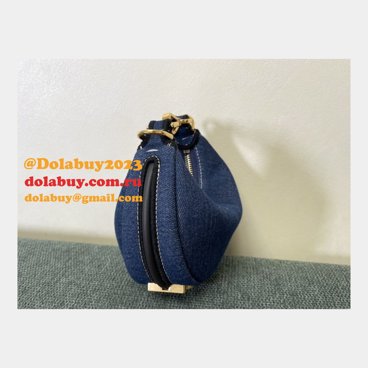 Best Designer FENDI praphy Wholesale handbag online