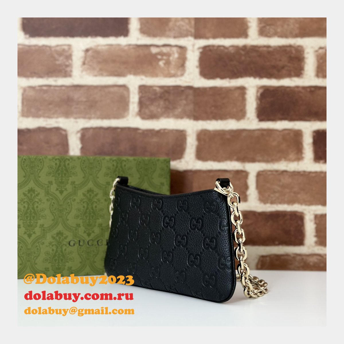 Gucci Replicas 815278 Black GG Emblem Super Perfect AAA+ Bag