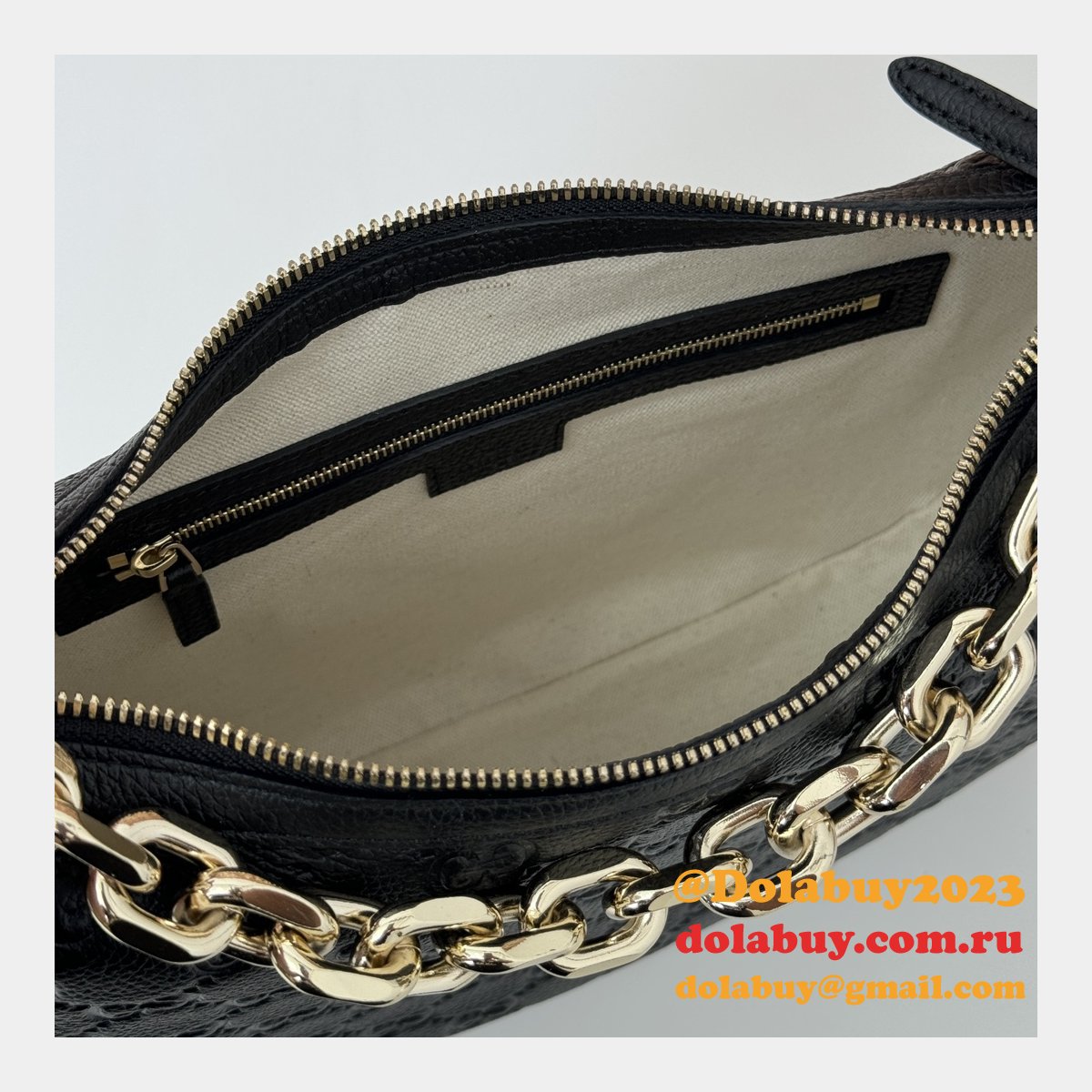 Knockoff Gucci GG Emblem Medium Shoulder Chain 820453 Black Bag