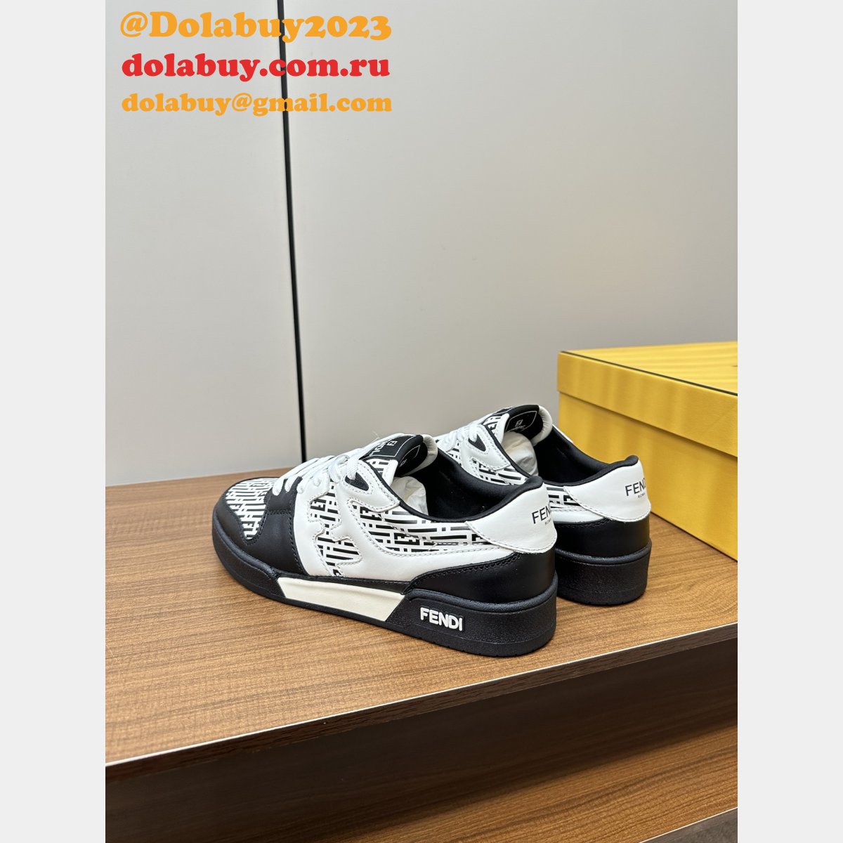 Fendi Match Low-Top Sneakers