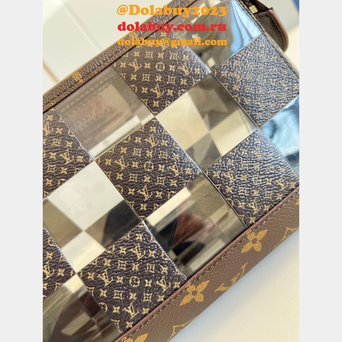 Louis Vuitton Best Replicas M81588 Standing Pouch Monogram Other