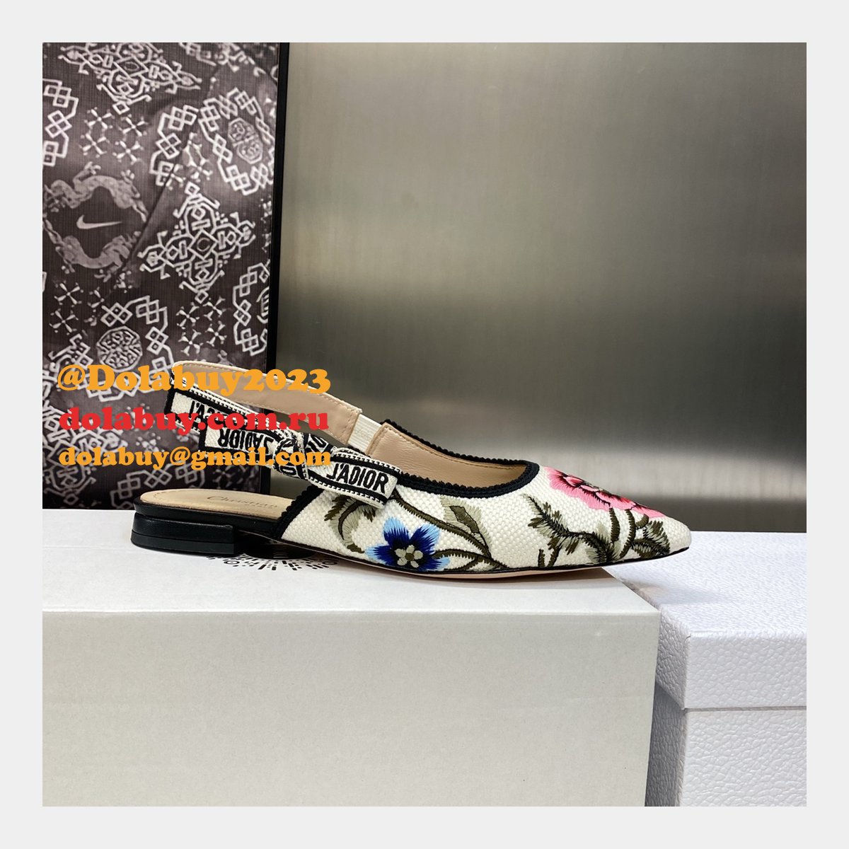 Replica Christian Dior J