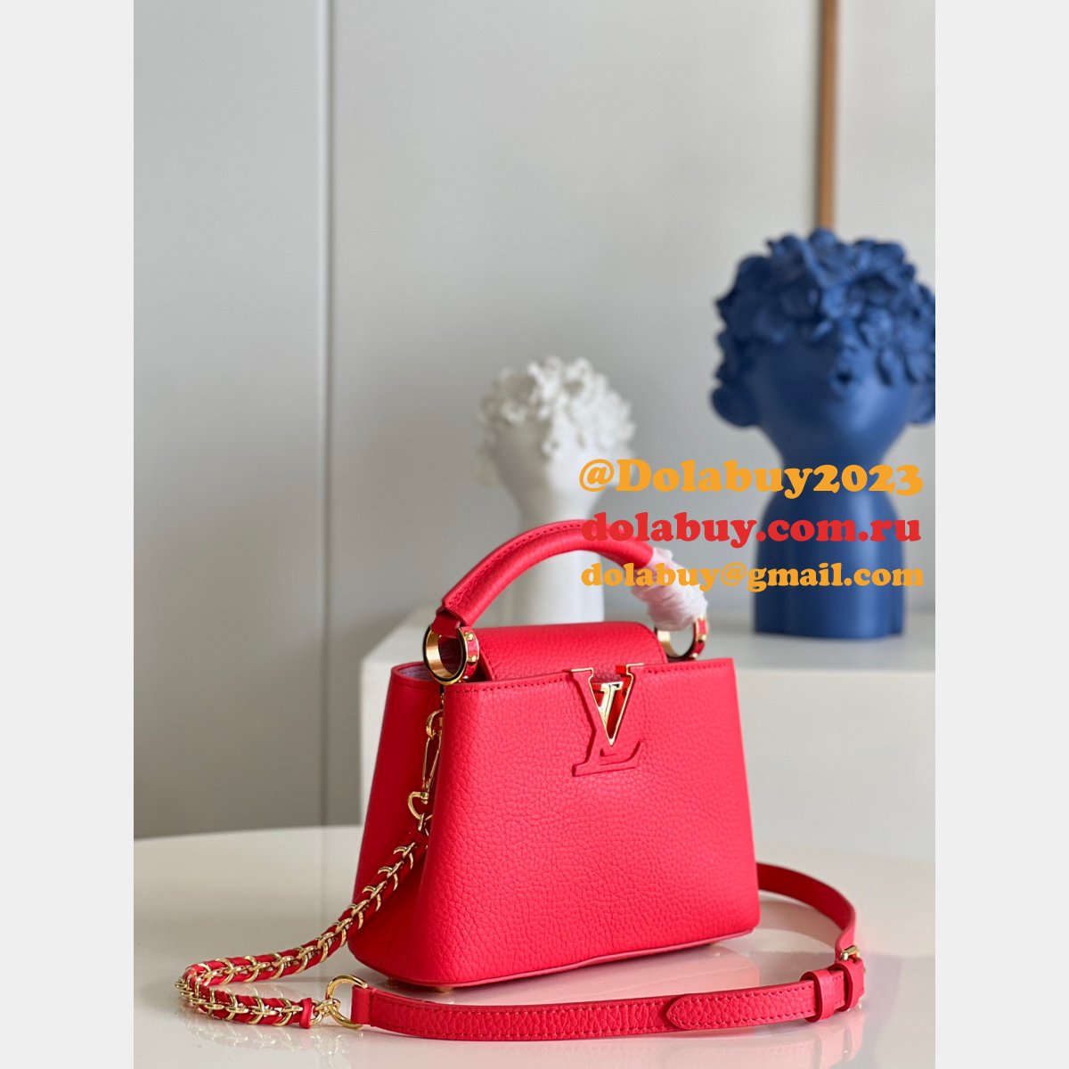 Go Designer Louis Vuitton Replica Capucines M20513 Red Bag