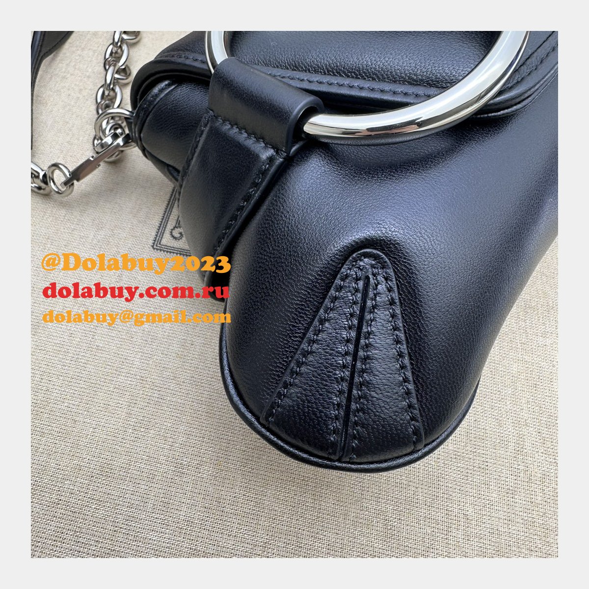 Designer Gucci Horsebit Inspired Chain 764255 Shoulder Bag