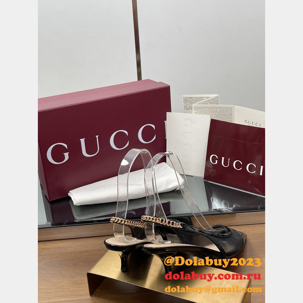 Fashion GUCCI Signoria Slingback Pump
