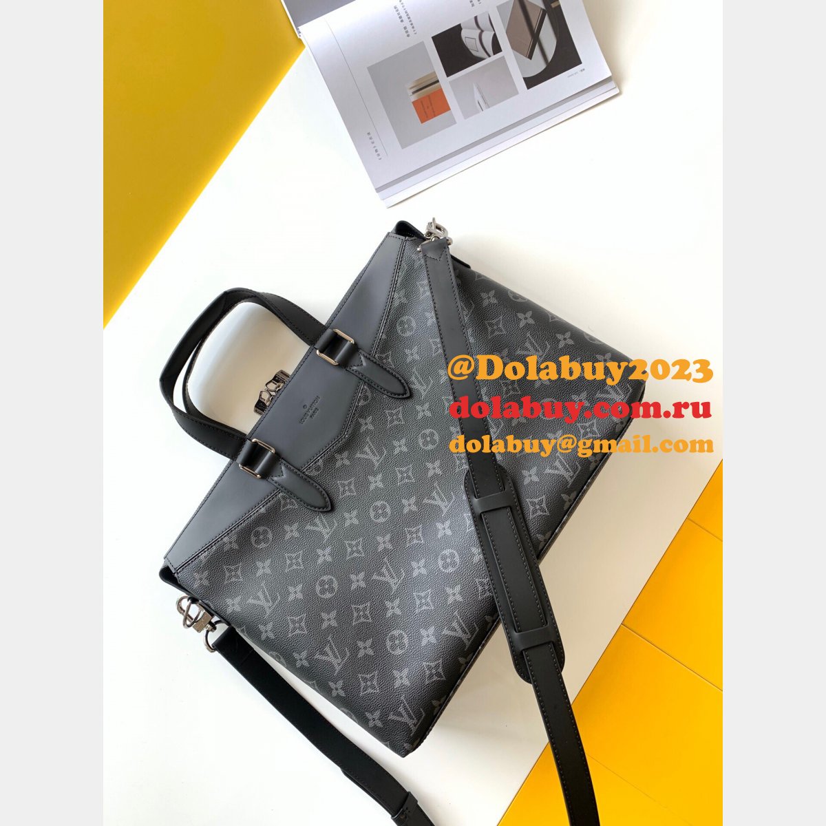 Replicas LV Briefcase Explorer Monogram Eclipse Canvas M40566