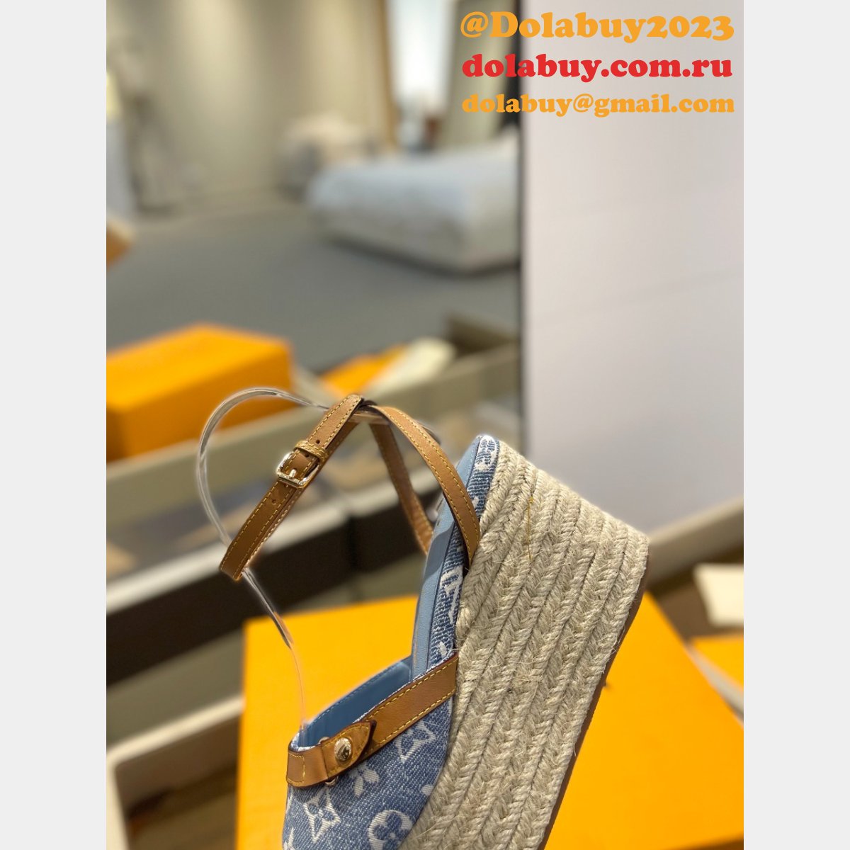 Wholesale LOUIS VUITTON Helios Wedge Sandal