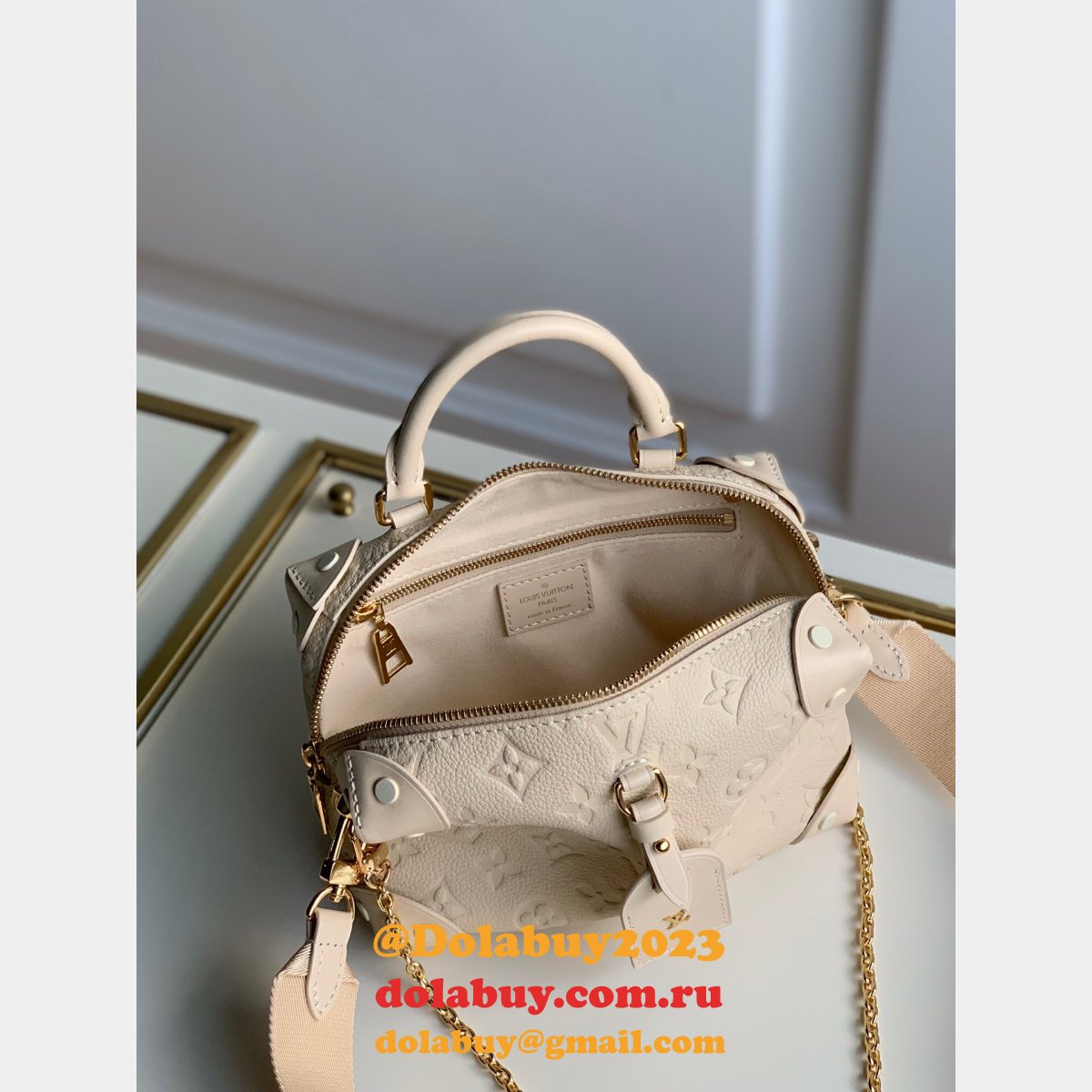 Luxury Louis Vuitton leather Black UK Bags