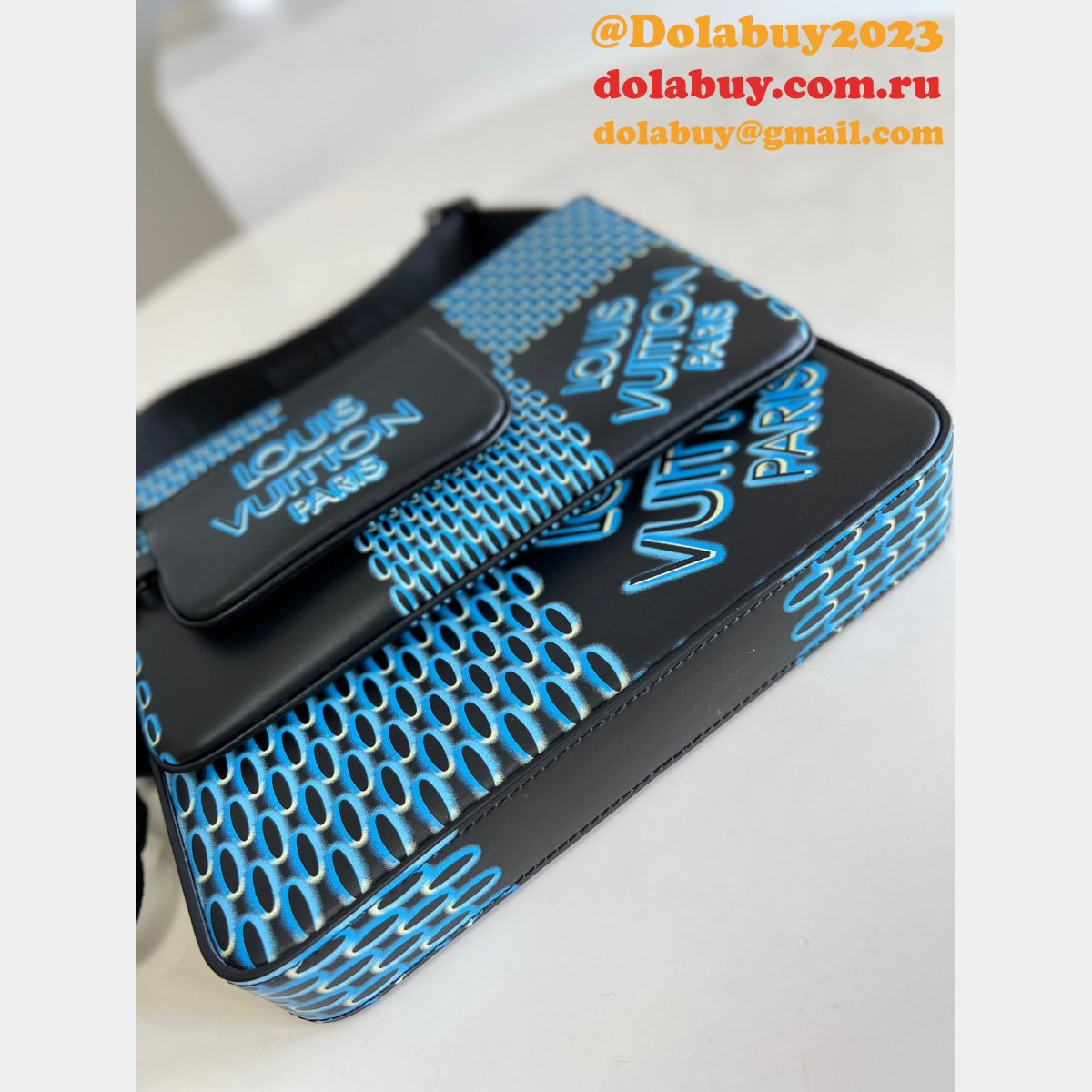 Louis Vuitton 7 Star M69443 Trio Messenger Replica Bag