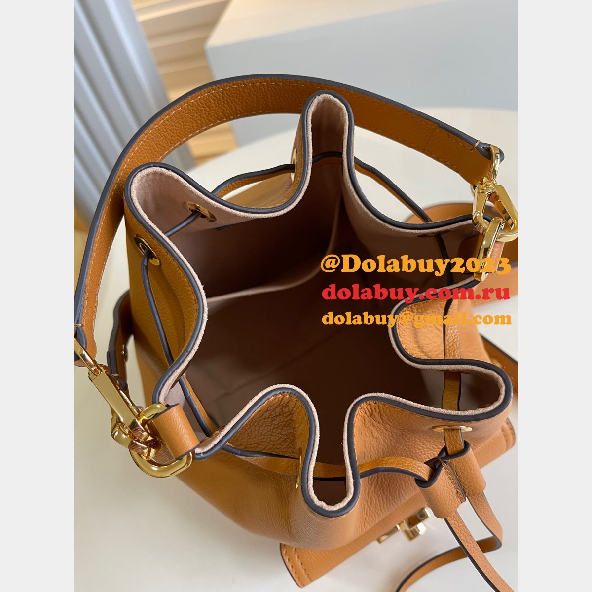 Louis Vuitton Replica Lockme Rock Bucket NV M57688/M57687/M57689 Bag