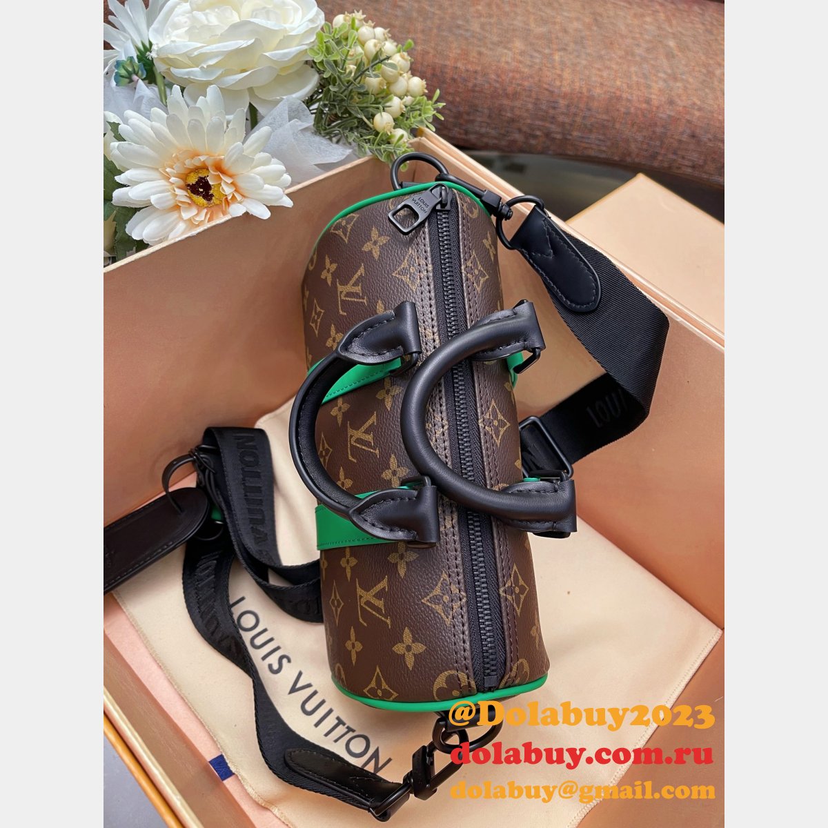 Louis Vuitton Inspired M46249 Keepall Bandouliere 25 Monogram Copy Bag