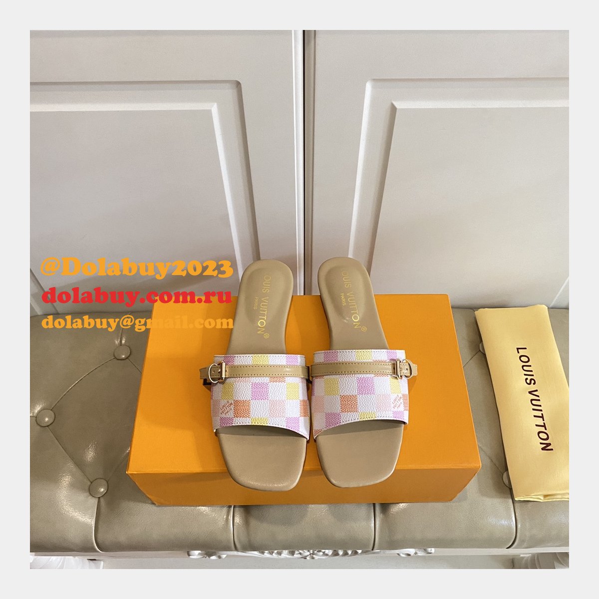 Designer LOUIS VUITTON Neo Revival Flat Mule
