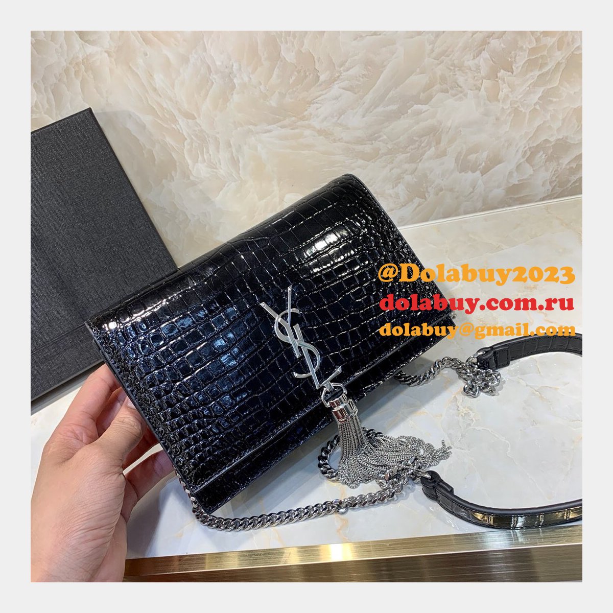 Replicas YSL Monogram chain wallet black 19cm grain de poudre