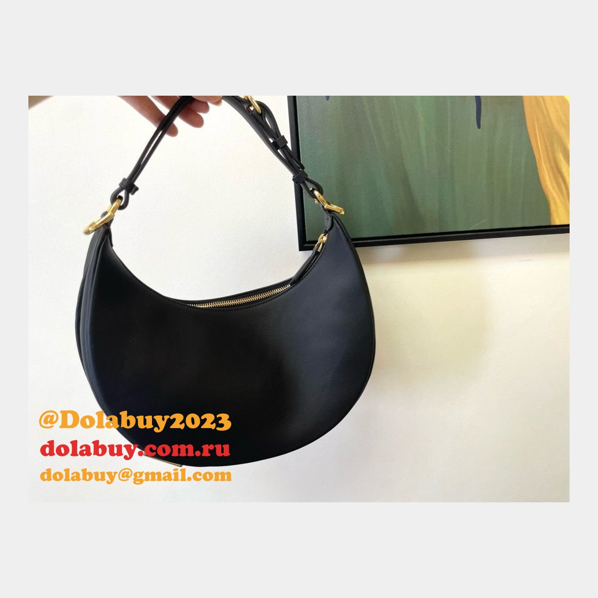 Best Fendi Fendigraphy leather shoulder hobo bag