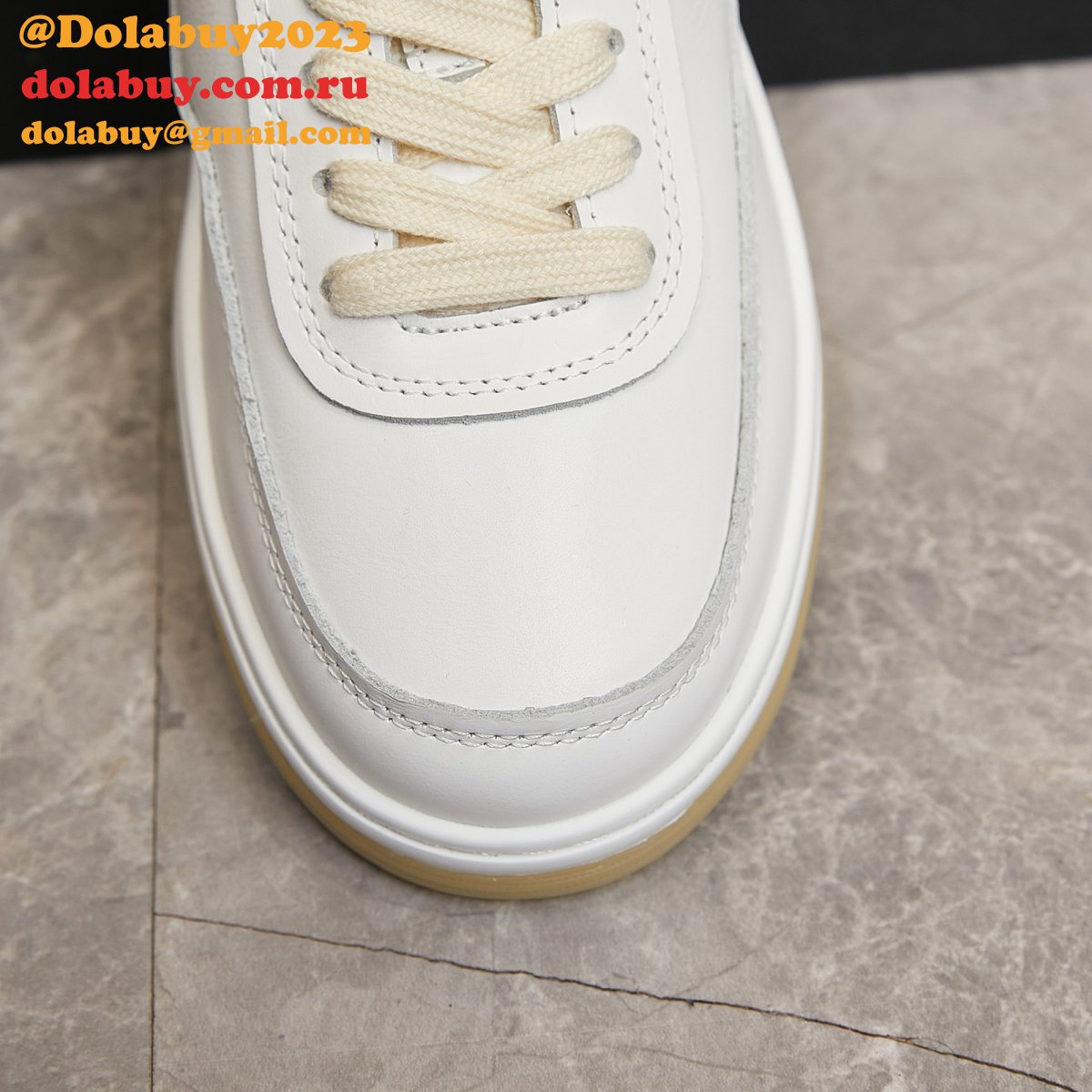 1:1 Mirror chane women Calf leather sneaker