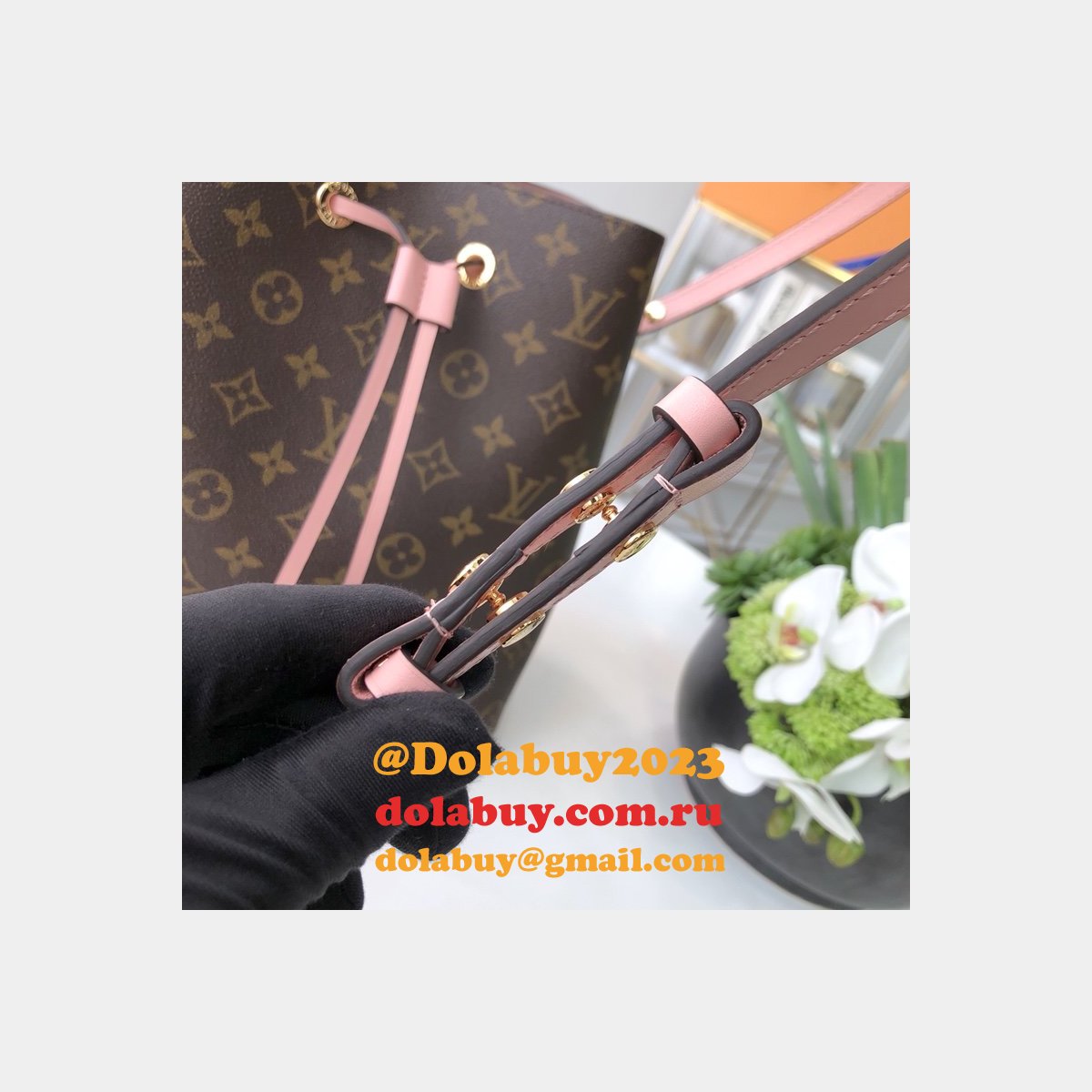 Louis Vuitton Best Monogram Canvas Leather Handbag Neonoe M44022