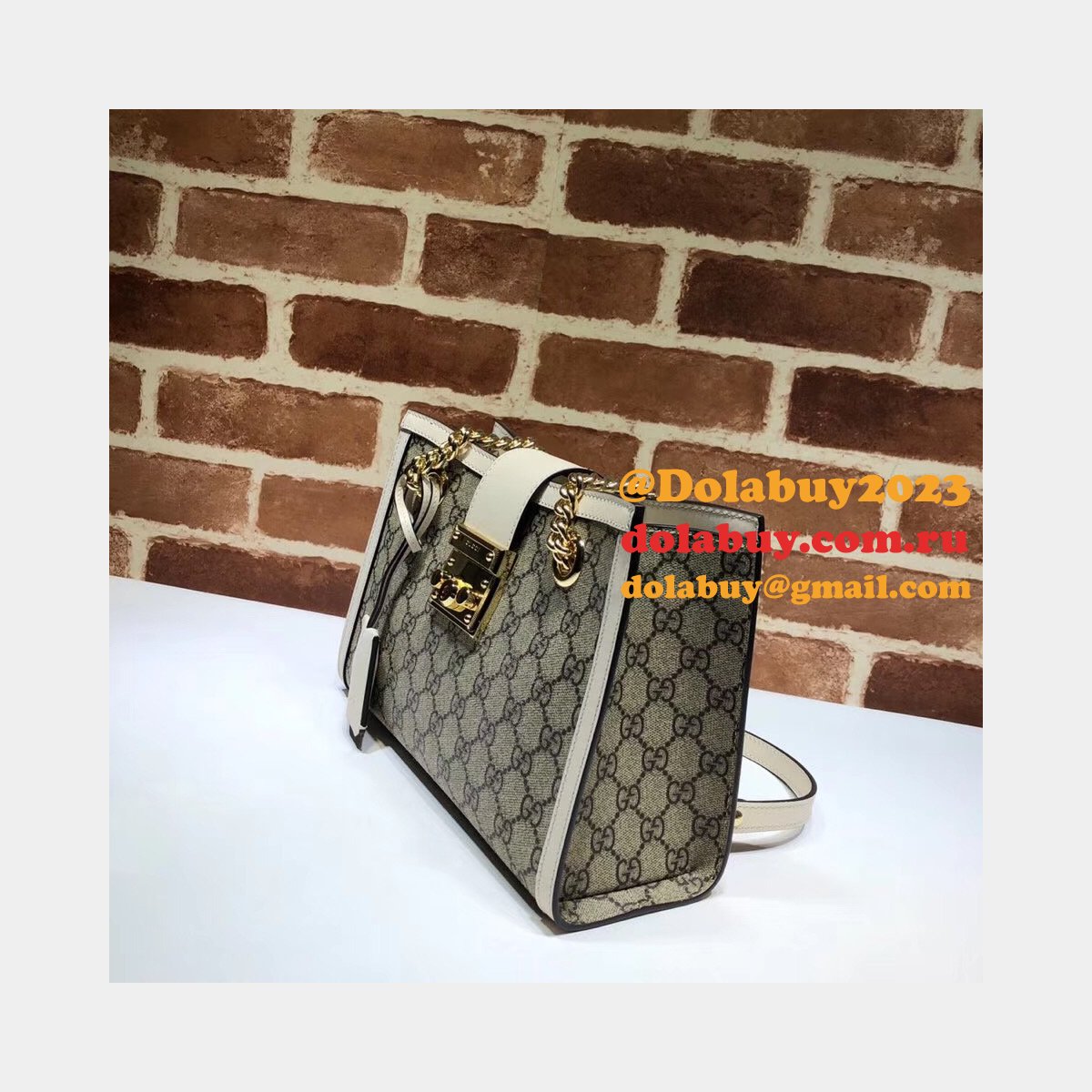 UK Gucci Replica GG Supreme Padlock Small Shoulder 498156 Bag