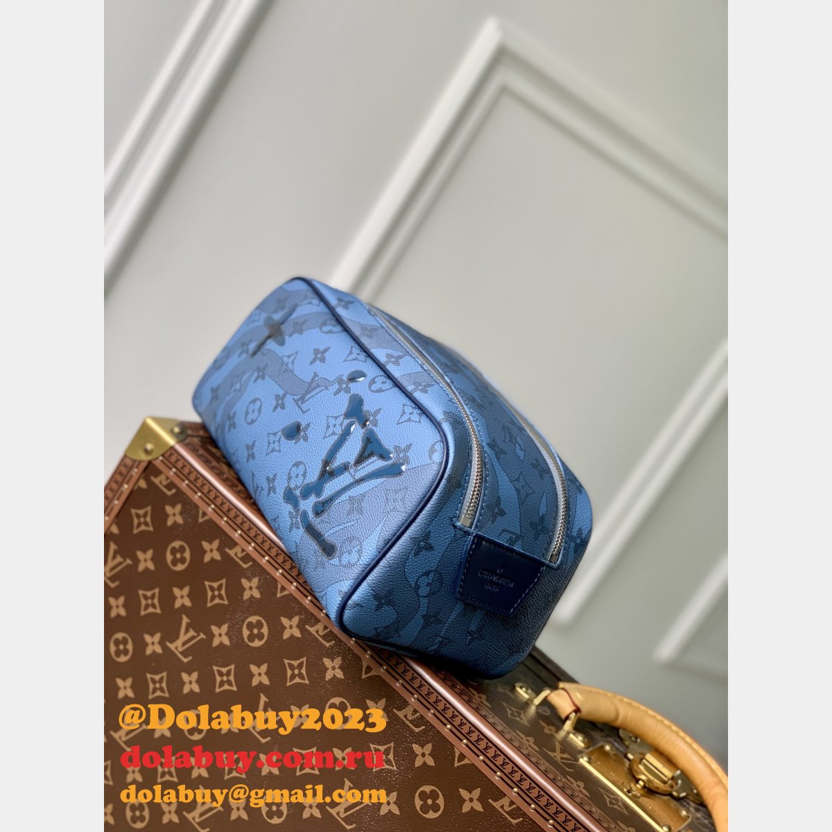 Dopp Kit Monogram 7 Star Replica M82337 Louis Vuitton Travel Bag